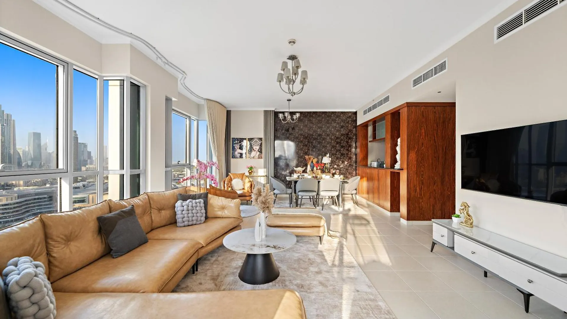 Apartment Ace Luxe, 2Br, Downtown, Burj Khalifa & Dubai Fountain View, 5 Mins Walk To Dubai Mall