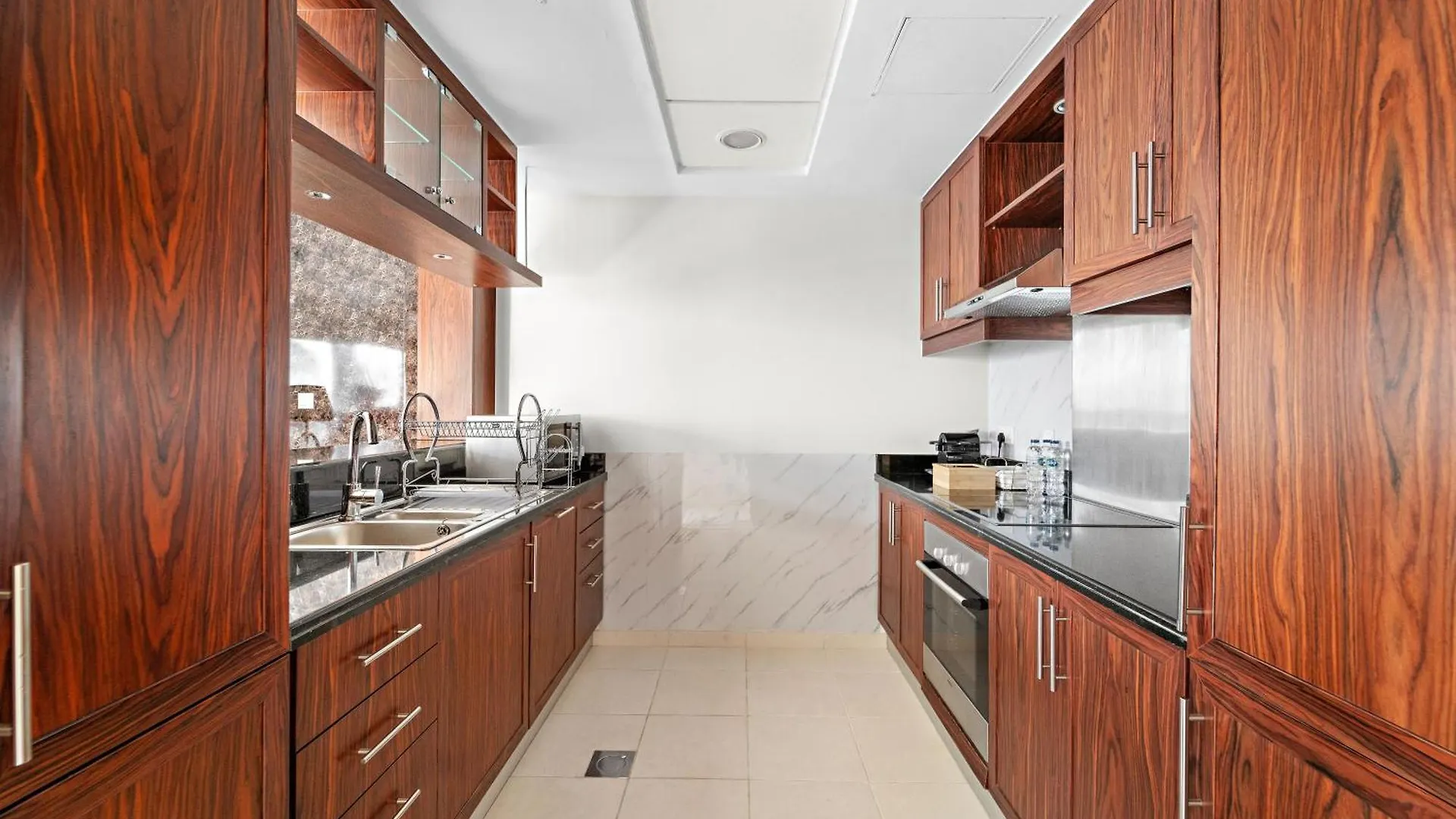 Ace Luxe, 2Br, Downtown, Burj Khalifa & Dubai Fountain View, 5 Mins Walk To Dubai Mall 0*,