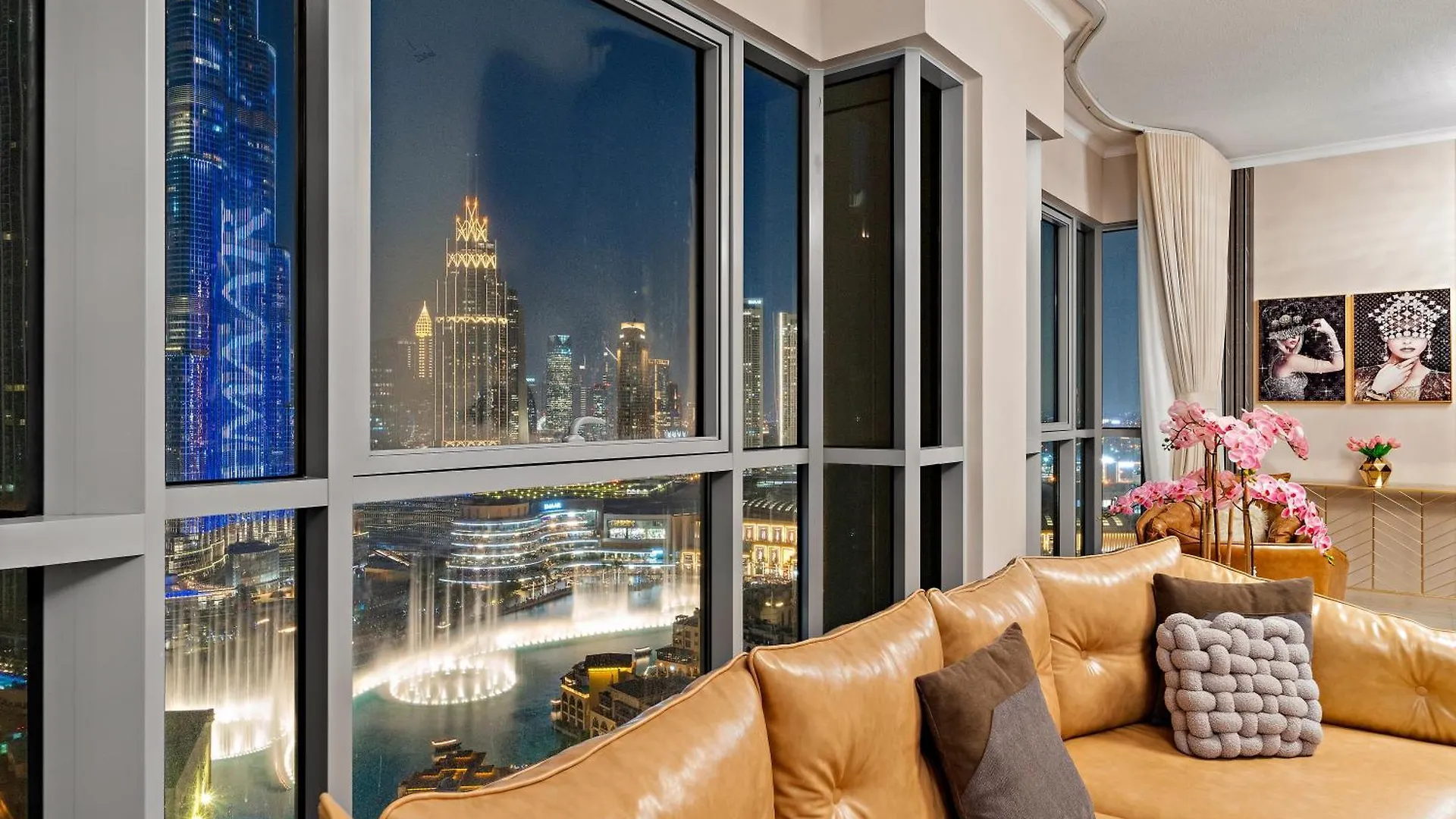 Ace Luxe, 2Br, Downtown, Burj Khalifa & Dubai Fountain View, 5 Mins Walk To Dubai Mall Apartment